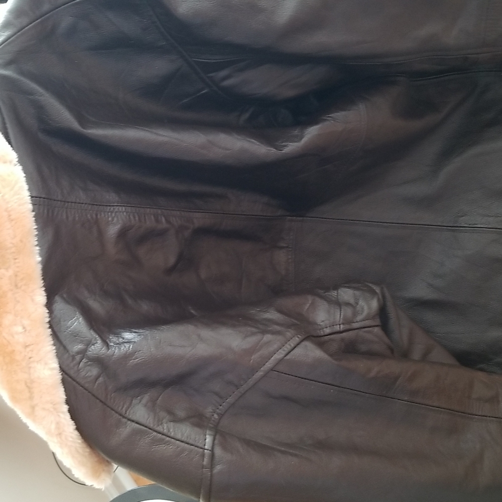 Winter jacket - Picture 3 of 6